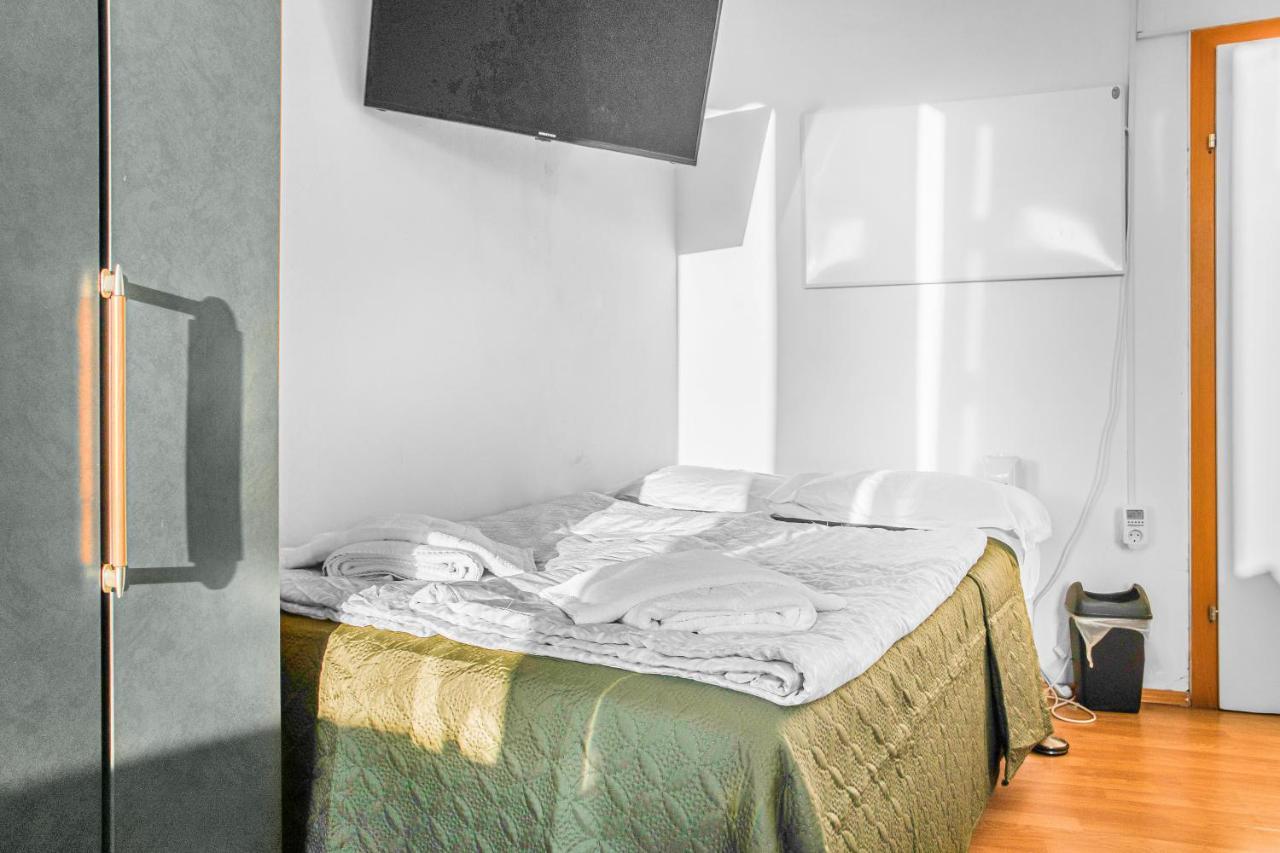 Joyful 2Br Shared Apt Near Millenium Tower & Danube River Bécs Kültér fotó