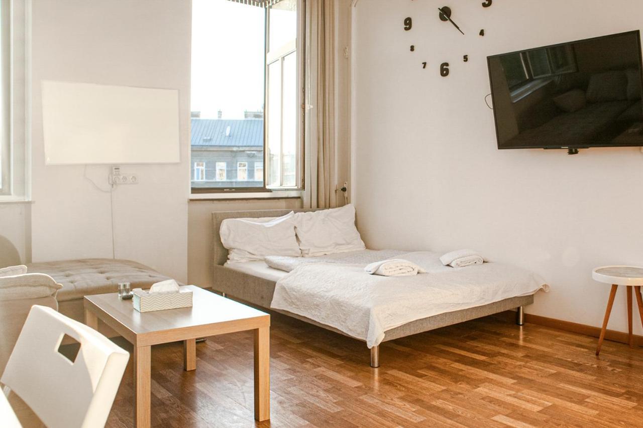 Joyful 2Br Shared Apt Near Millenium Tower & Danube River Bécs Kültér fotó