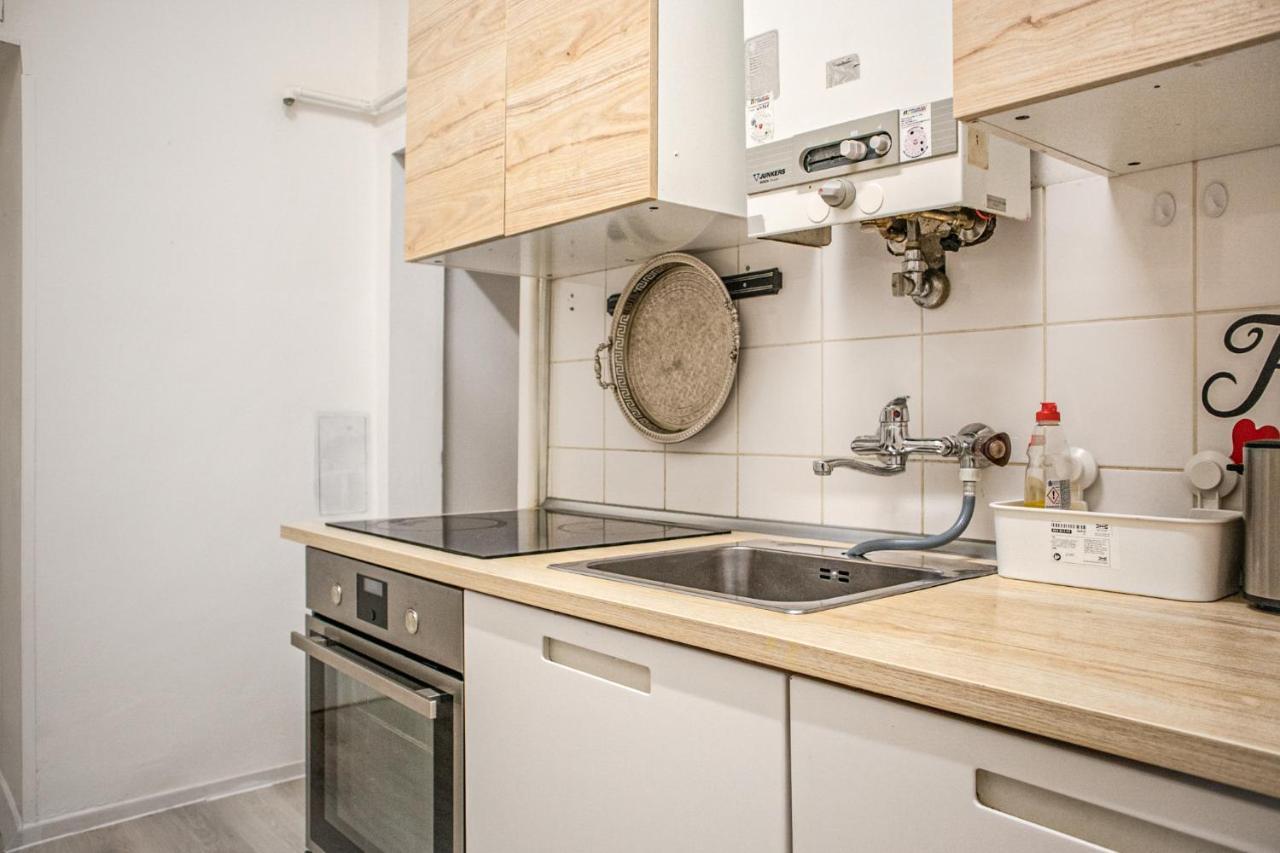 Joyful 2Br Shared Apt Near Millenium Tower & Danube River Bécs Kültér fotó